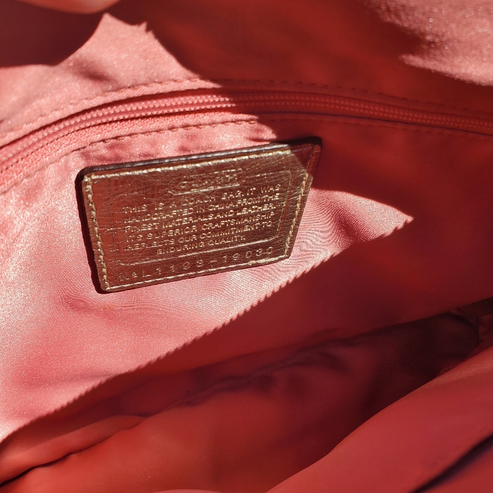Coach Poppy Scribble Twin Pocket Vintage Shoulder and Crossbody Bag - Picture 6 of 10